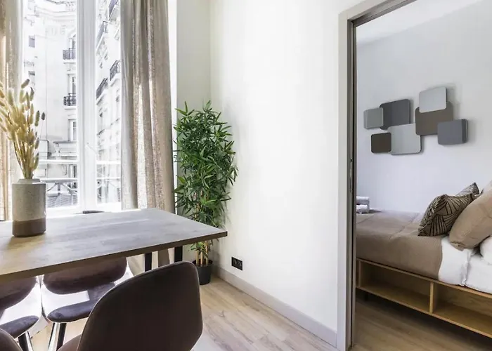 Апартаменты De Charme Opera Saint Honore *