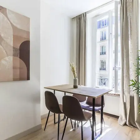 Appartamento De Charme Opera Saint Honore Parigi